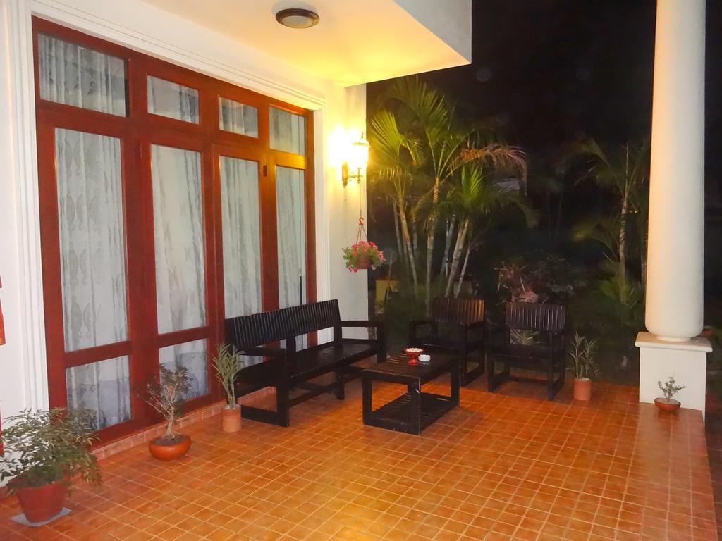 The Blue Beach Guesthouse Negombo Exteriér fotografie